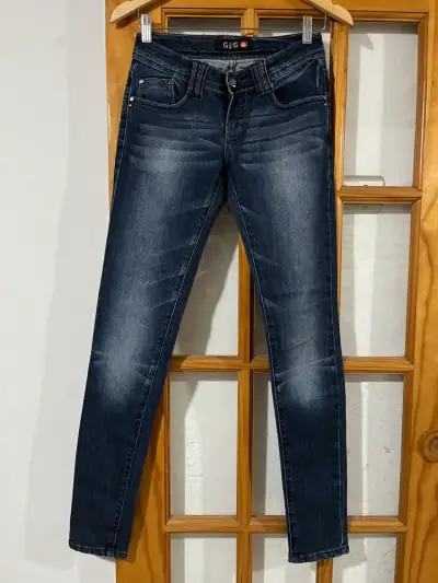 Jeans ajustados azul oscuro G&G para mujer - miniatura 1