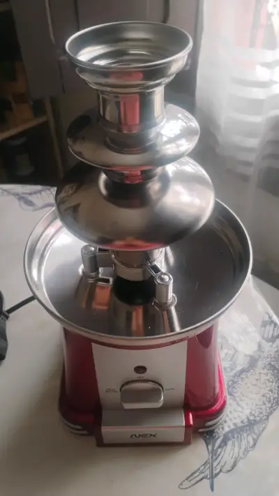 Fuente de Chocolate NEX Roja con Control de Calor - miniatura 1