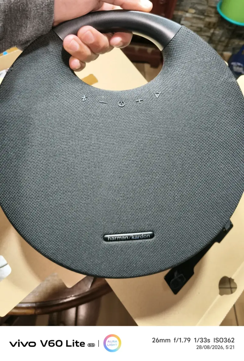 Parlante Bluetooth Harman Kardon Onyx Studio 6 - 3