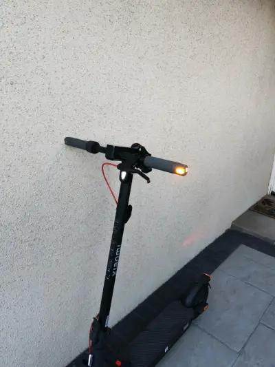 Scooter Xiaomi Electric Scooter 5 - miniatura 3
