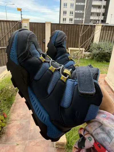 Zapatos de lluvia Colloky talla 35 poco uso - miniatura 4