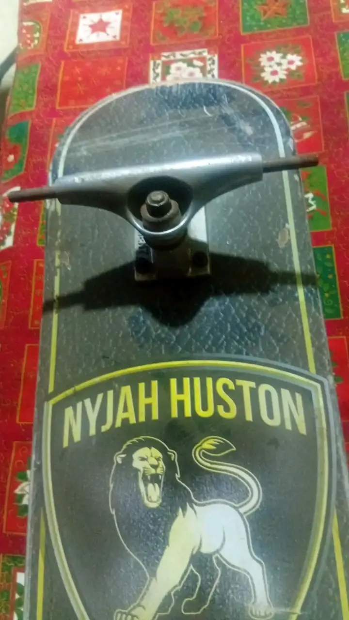 Skateboard Nyjah Huston Element usado - 4