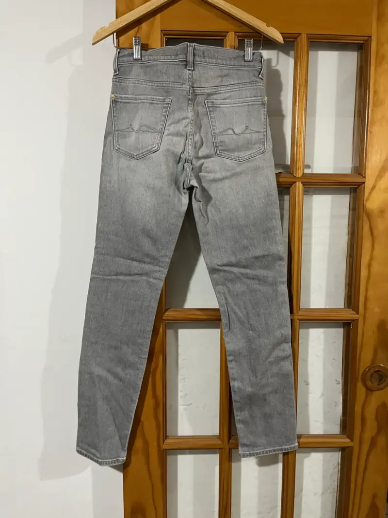 Jeans gris claro para mujer talla 28 - 2