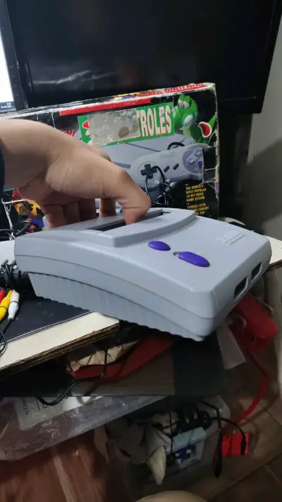 Consola Super Nintendo con caja original - miniatura 2