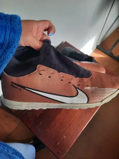 Zapatillas deportivas Nike Mercurial color cobre - miniatura 1