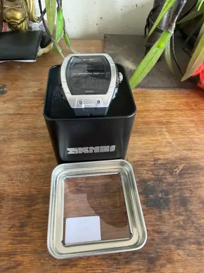 Reloj digital Skmei resistente al agua - miniatura 6