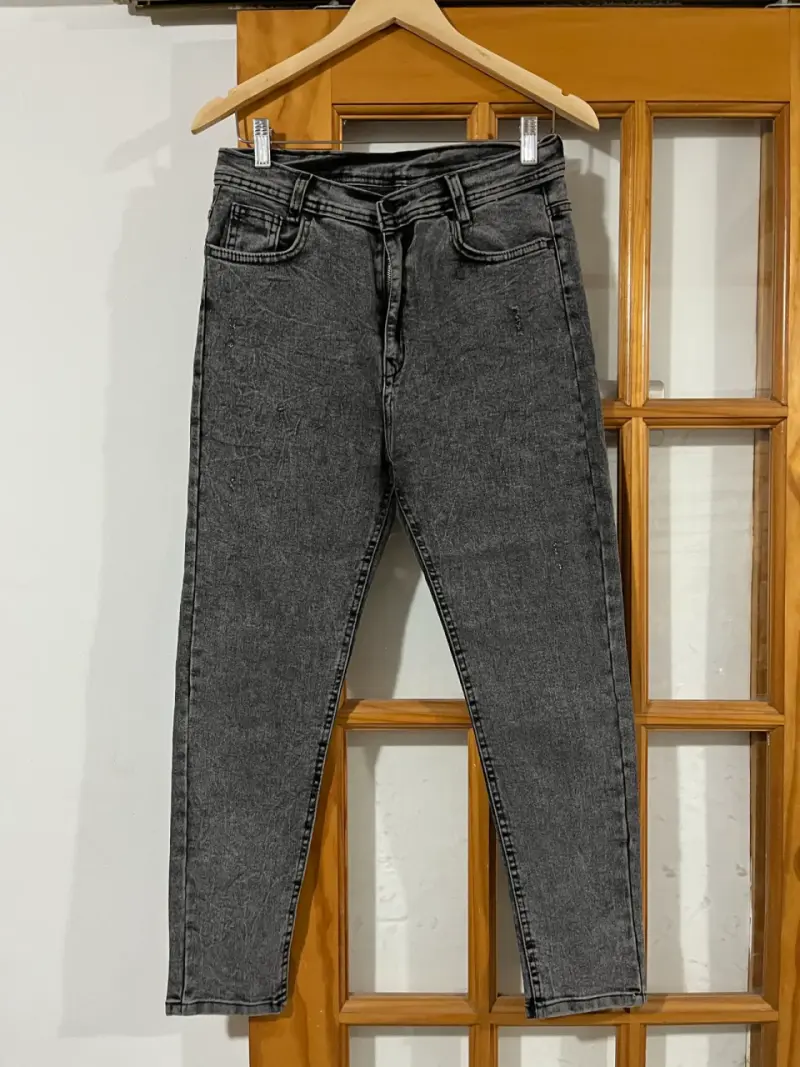 Jeans Lavander gris talla 46 - 1
