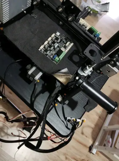Impresora 3D Ender con pantalla LCD - miniatura 3