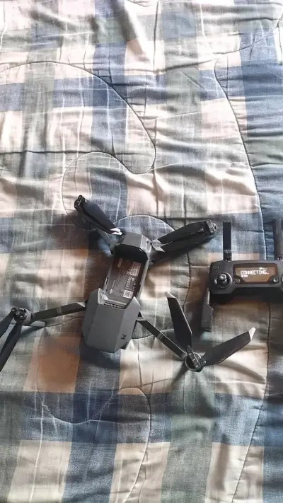Drone DJI Mavic Pro con Control Remoto - miniatura 2