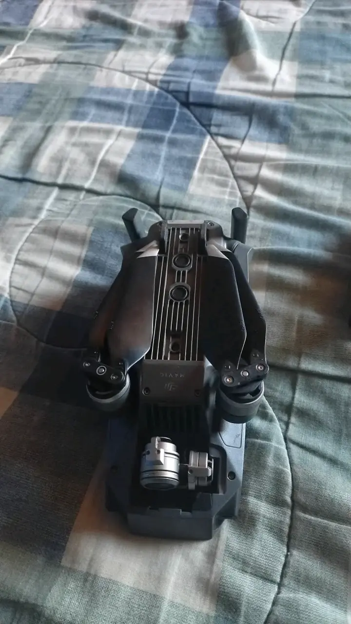 Drone DJI Mavic Pro con Control Remoto - 5
