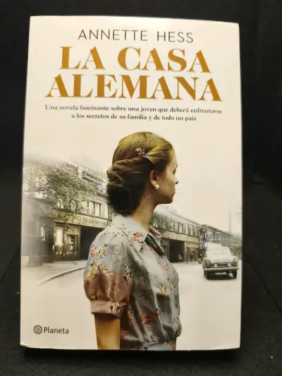 Libro 'La Casa Alemana' de Annette Hess - miniatura 1