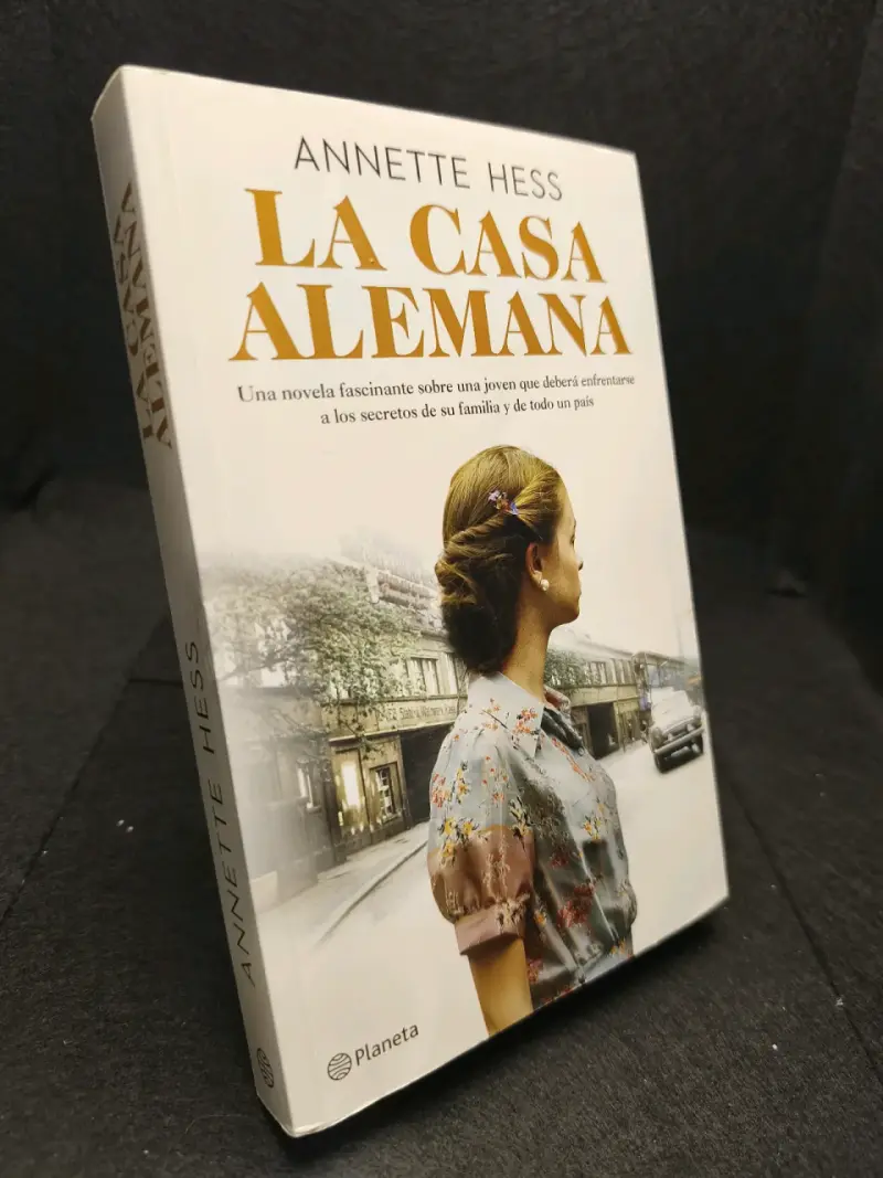 Libro 'La Casa Alemana' de Annette Hess - 2