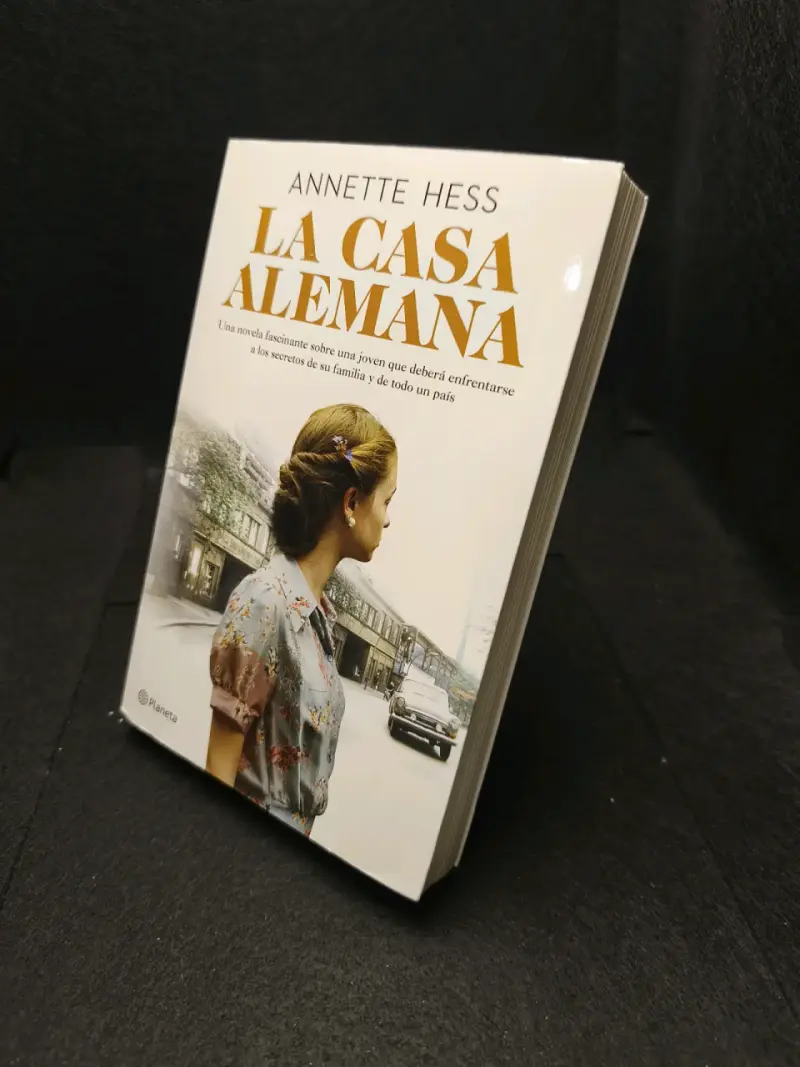 Libro 'La Casa Alemana' de Annette Hess - 3