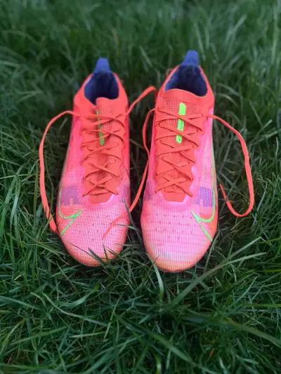 Zapatillas de fútbol Nike Mercurial naranja - miniatura 1
