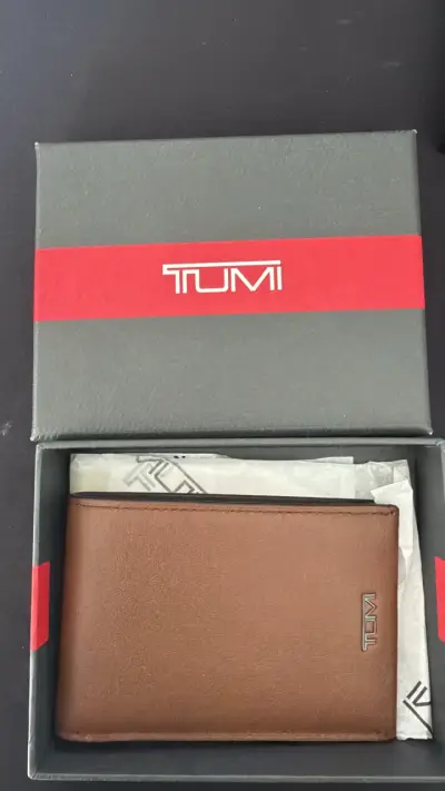 Cartera Tumi Nassau Slim de Piel para Hombre - miniatura 1