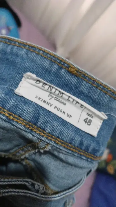 Jeans Skinny Push Up Talla 48 - miniatura 3