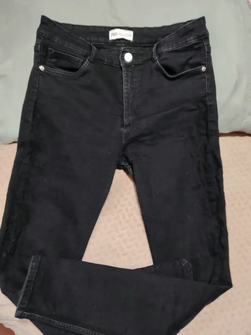 Pantalones negros de mezclilla para mujer - 3