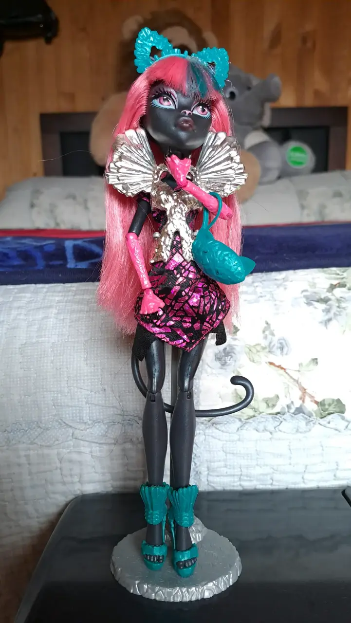 Catty Noir. Monster High: Boo York - 2
