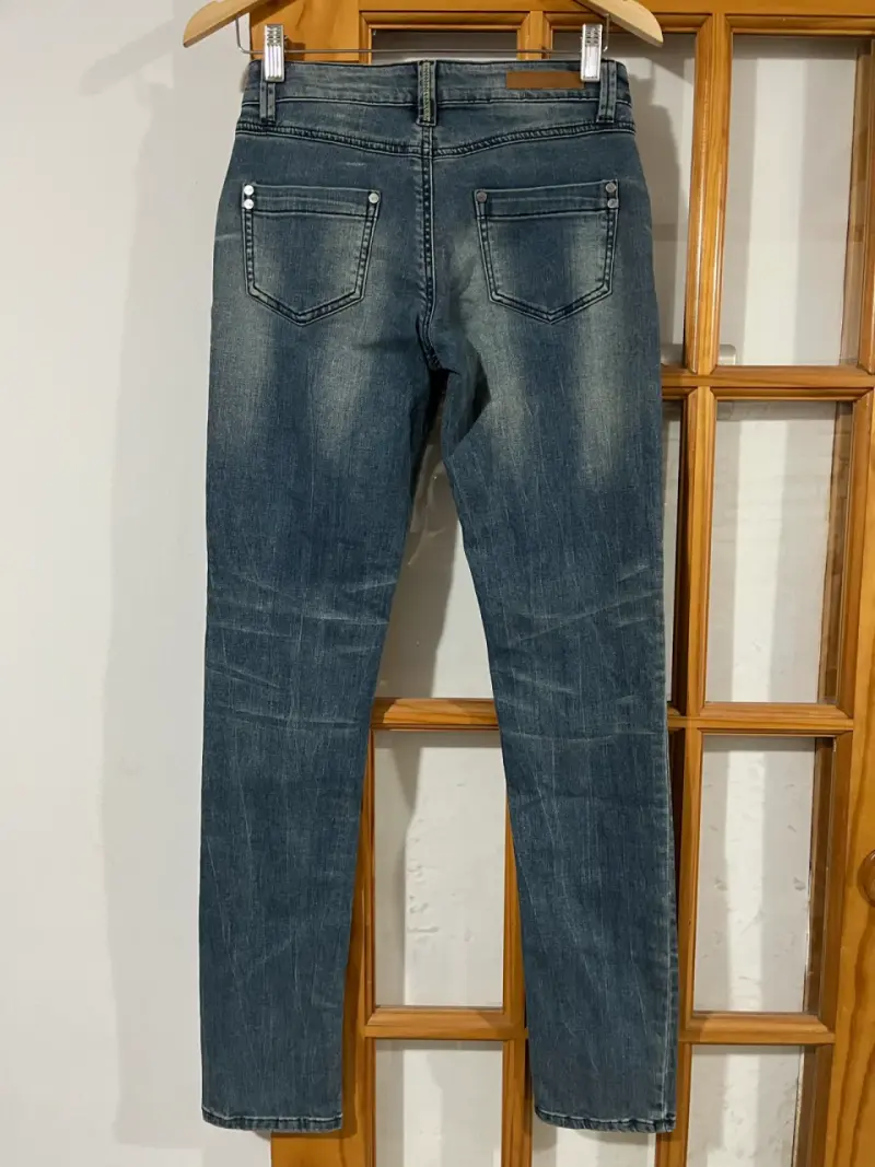 Jeans LeMonada para mujer con cierre decorativo - 2