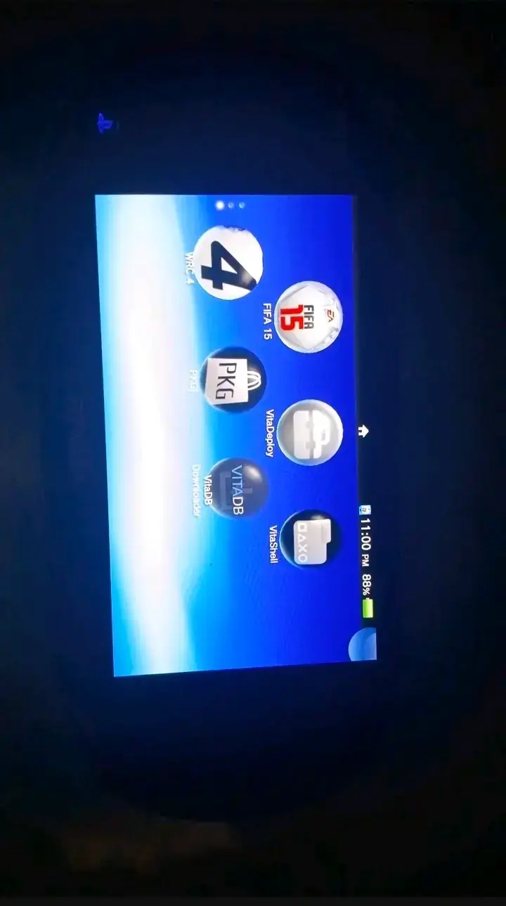 Consola Sony PS Vita Fat Oled desbloquada con fifa - 5