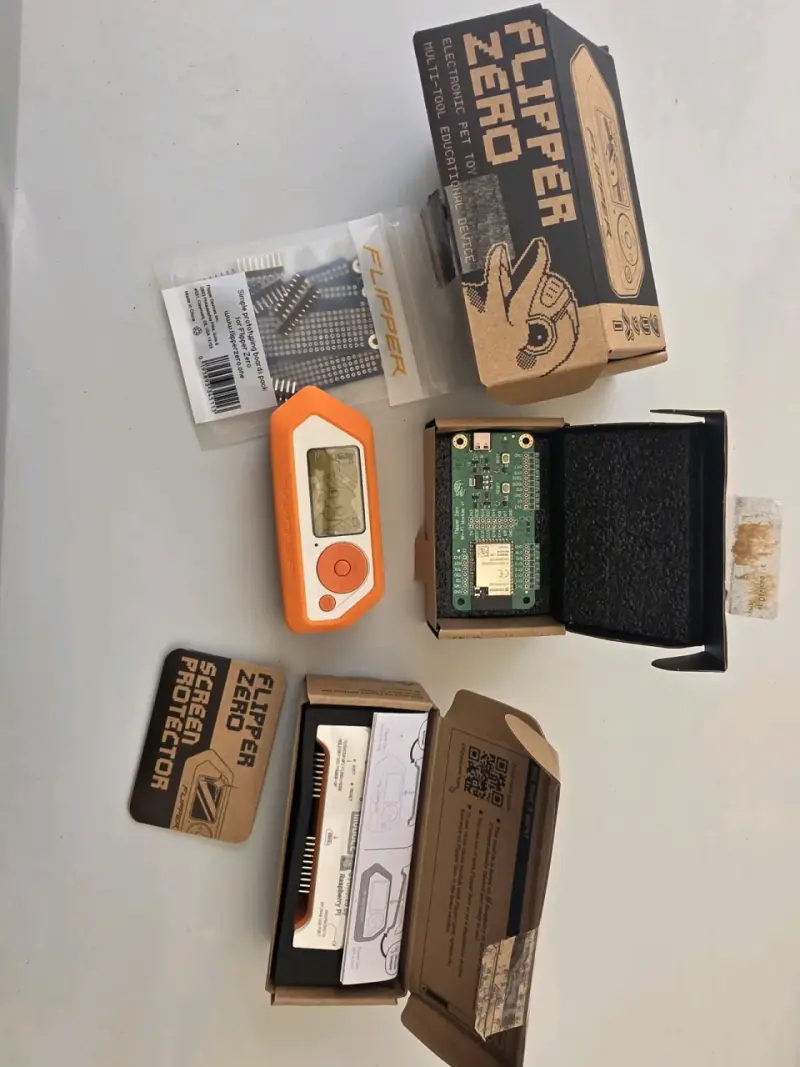 Flipper Zero + Kit Completo 100% Original - 3