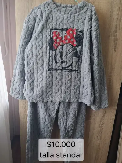 Pijama de felpa gris con diseño de Minnie Mouse - miniatura 1