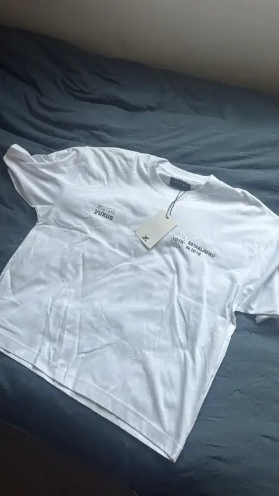 Polera Blanca Yuxus Unisex - miniatura 1
