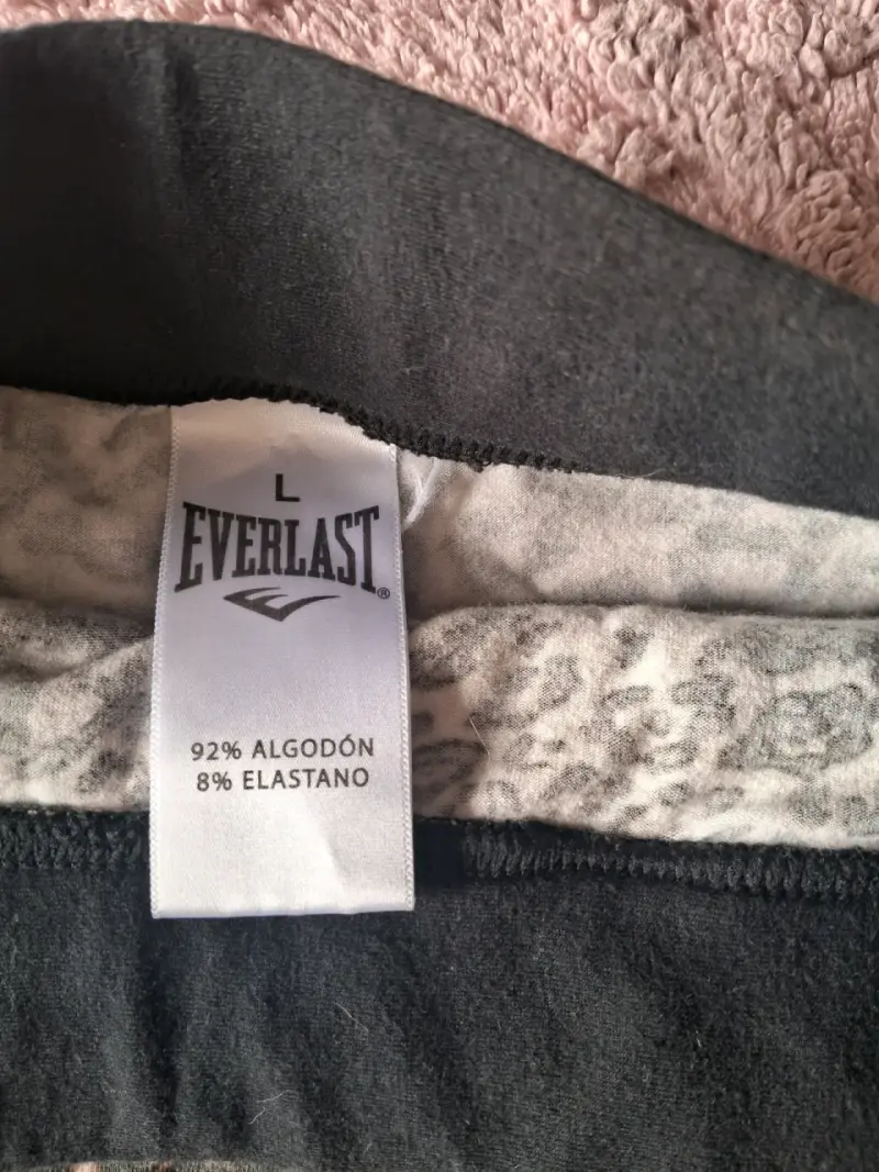 Falda corta animal print Everlast talla L - 2