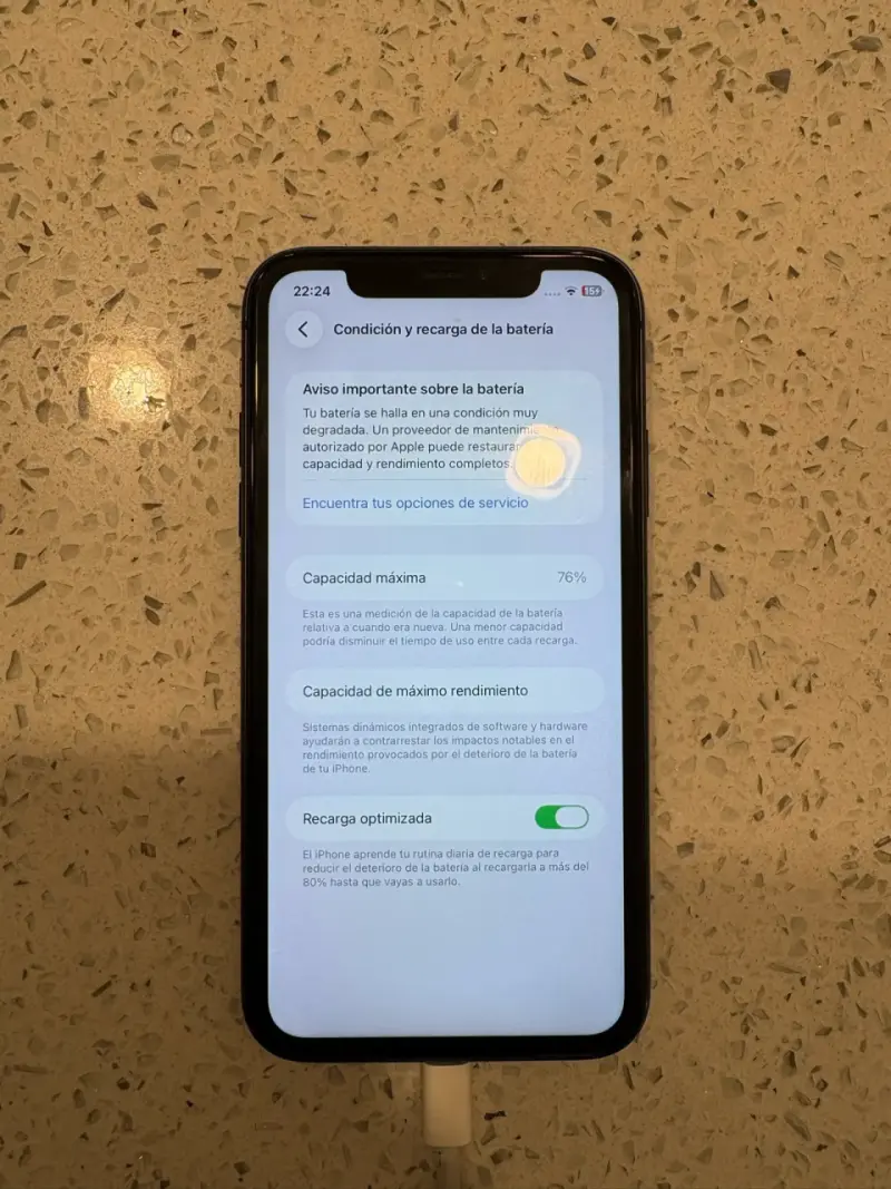 iPhone 11 64GB Negro - 3