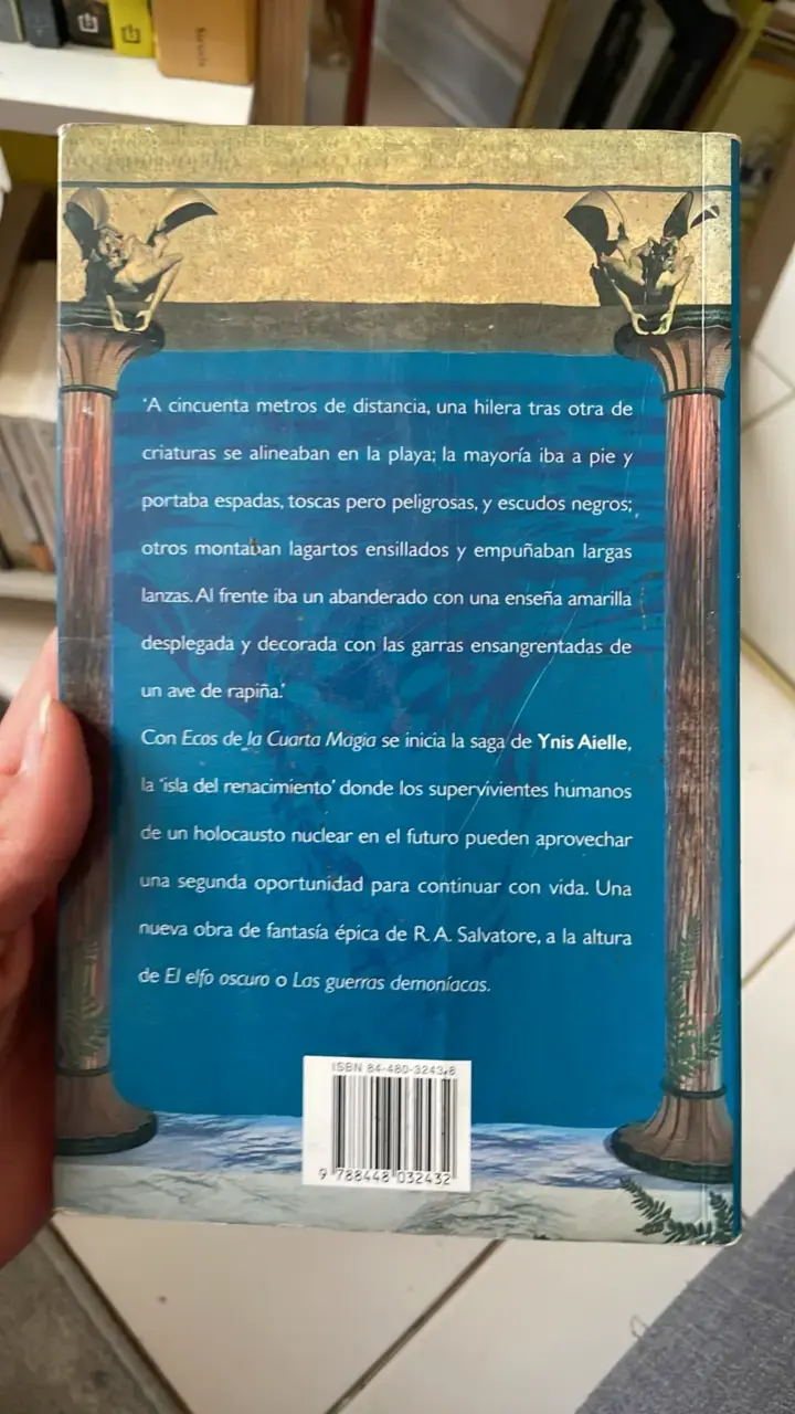 Libro Ecos de la Cuarta Magia de R.A. Salvatore - 2