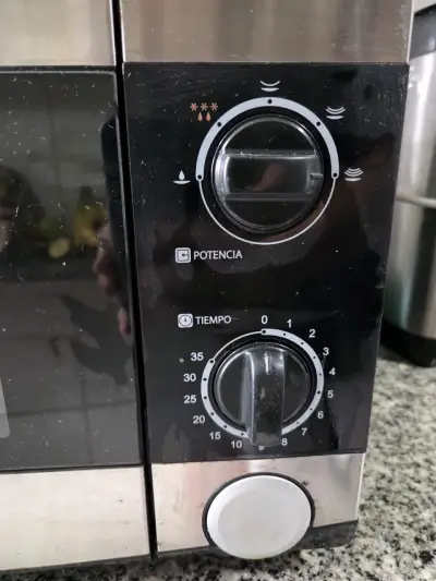 Horno Microondas Daewoo Acero Inoxidable 20 lts - miniatura 2