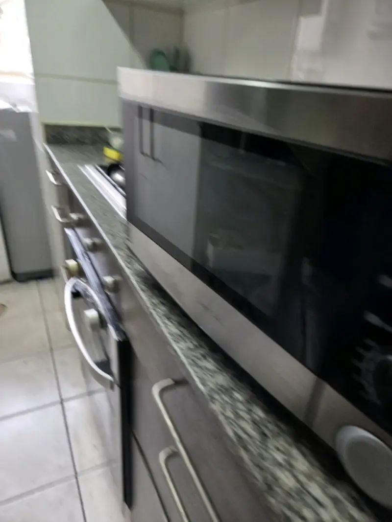 Horno Microondas Daewoo Acero Inoxidable 20 lts - 3