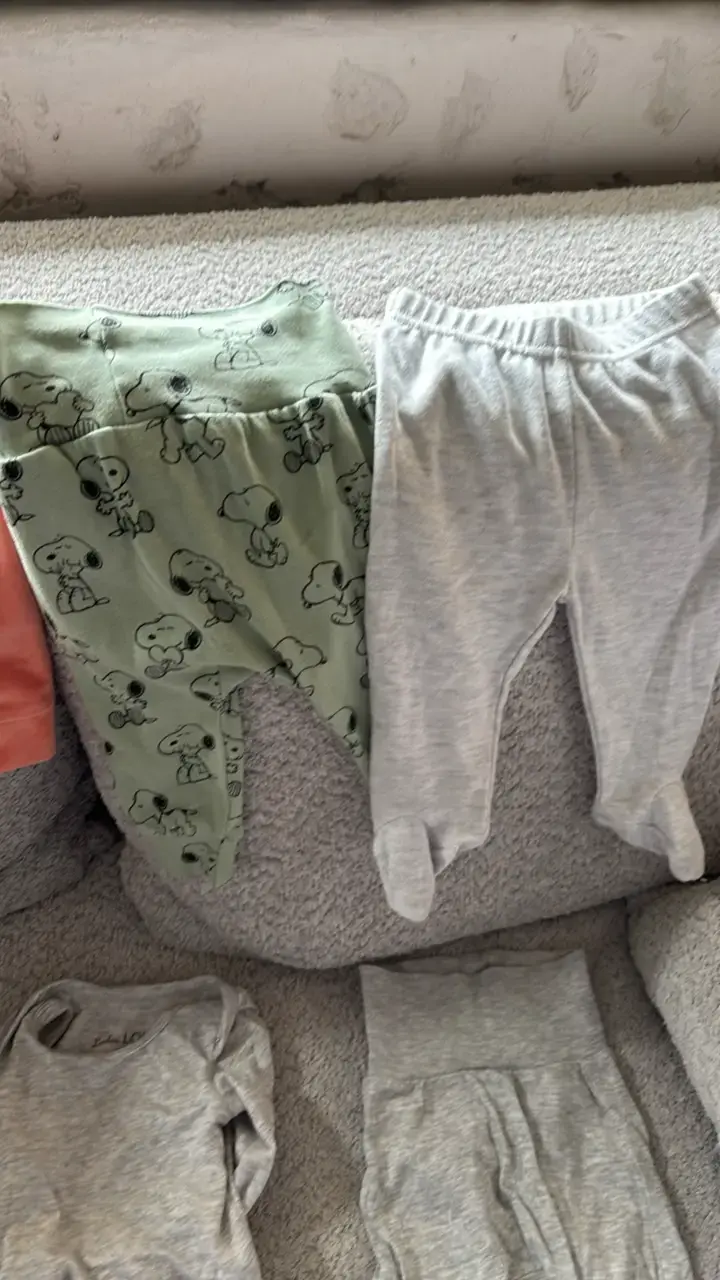Conjunto de ropa para bebé con diseños variados - 6