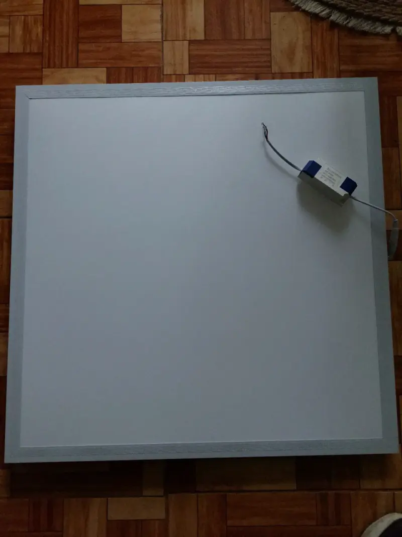 Panel LED cuadrado de techo 48W - 1