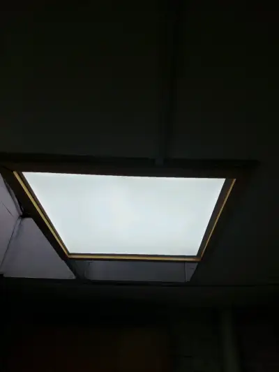 Panel LED cuadrado de techo 48W - miniatura 4