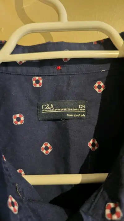 Camisa azul de hombre C&A con estampado - miniatura 2