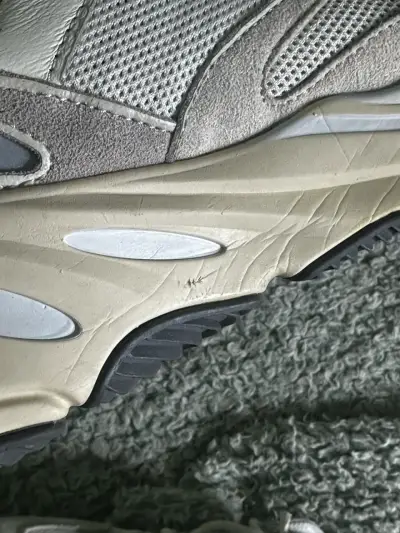 Zapatillas deportivas Yeezy beige - miniatura 5