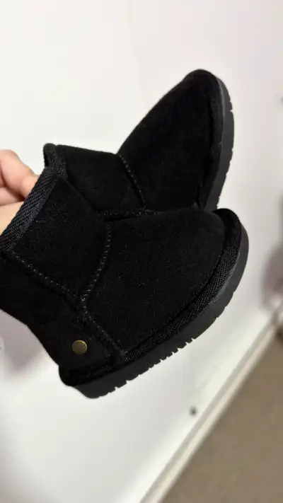 Botas negras de invierno para niños - miniatura 1