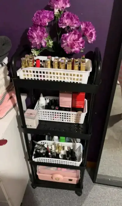 Carro organizador de metal negro con ruedas - miniatura 4