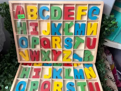 Rompecabezas de madera alfabeto infantil - miniatura 2