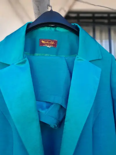 Traje de mujer turquesa Modstil elegante - miniatura 1