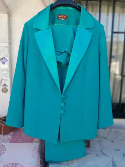 Traje de mujer turquesa Modstil elegante - miniatura 2