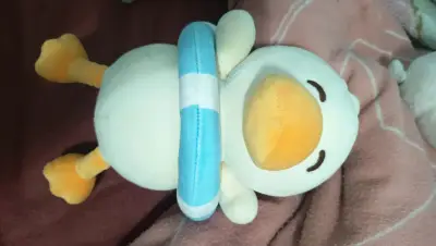 Peluche de pato con flotador Miniso - miniatura 1