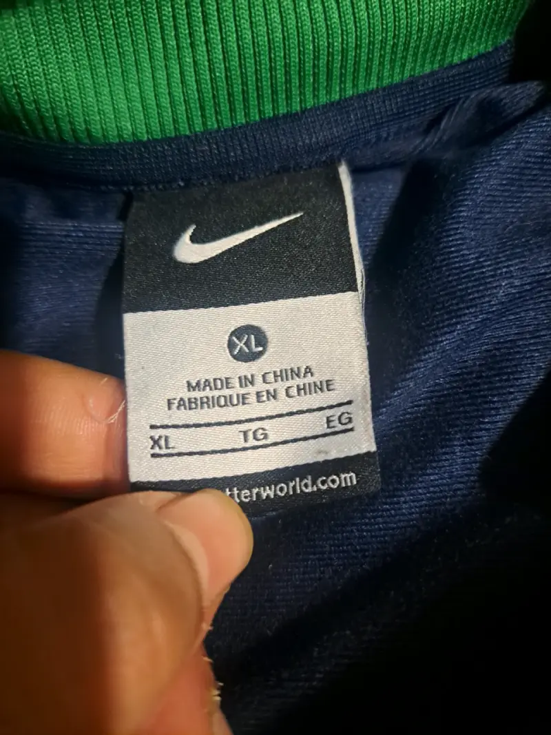 Chaqueta deportiva Nike azul con logo - 2