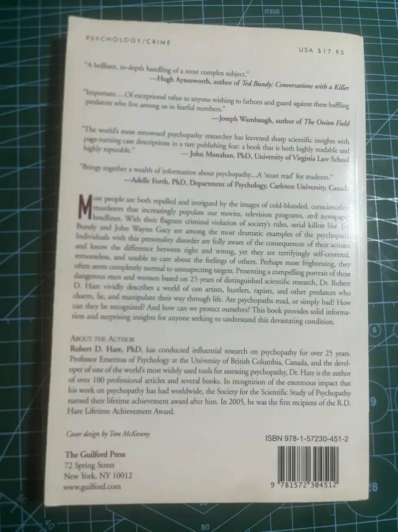 Libro 'Without Conscience' de Robert D. Hare - 2