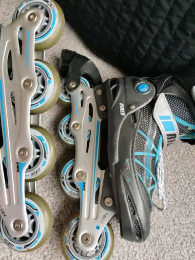 Patines en línea Rider con casco y protecciones - miniatura 3
