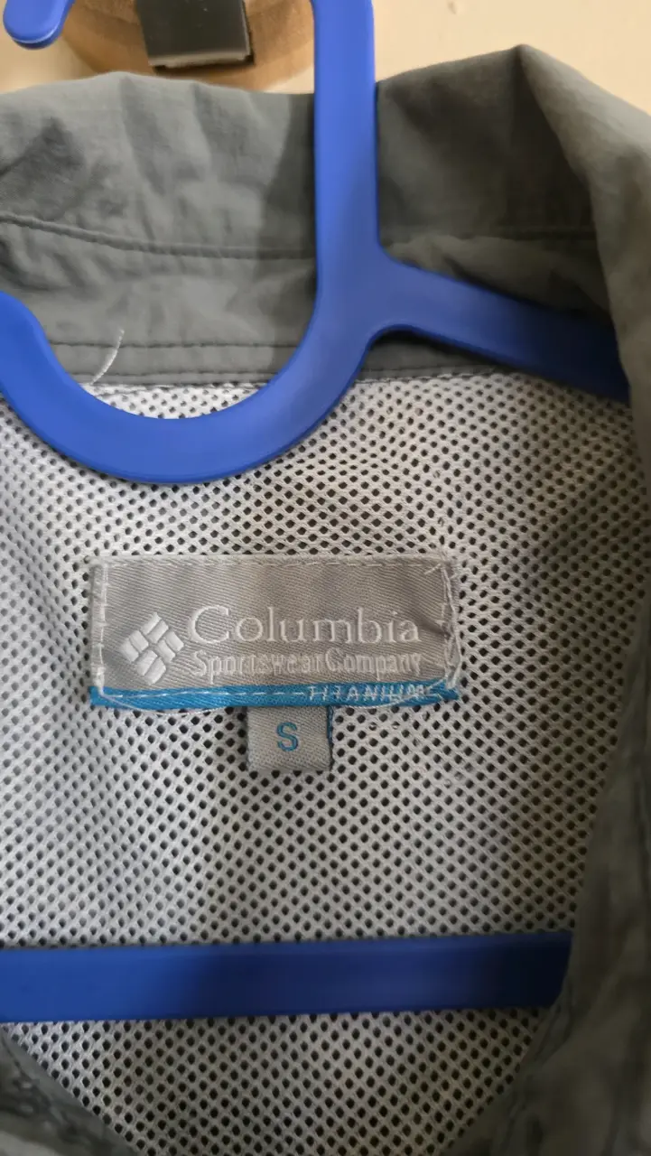 Camisa de hombre Columbia gris verdoso talla S - 2