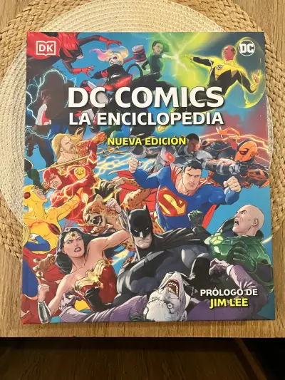 Enciclopedia DC Comics Nueva Edición - miniatura 1