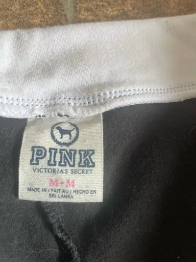 Shorts deportivos Love Pink de Victoria's Secret - miniatura 4