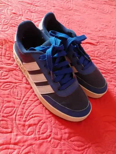 Zapatillas deportivas azules Adidas para hombre - miniatura 1